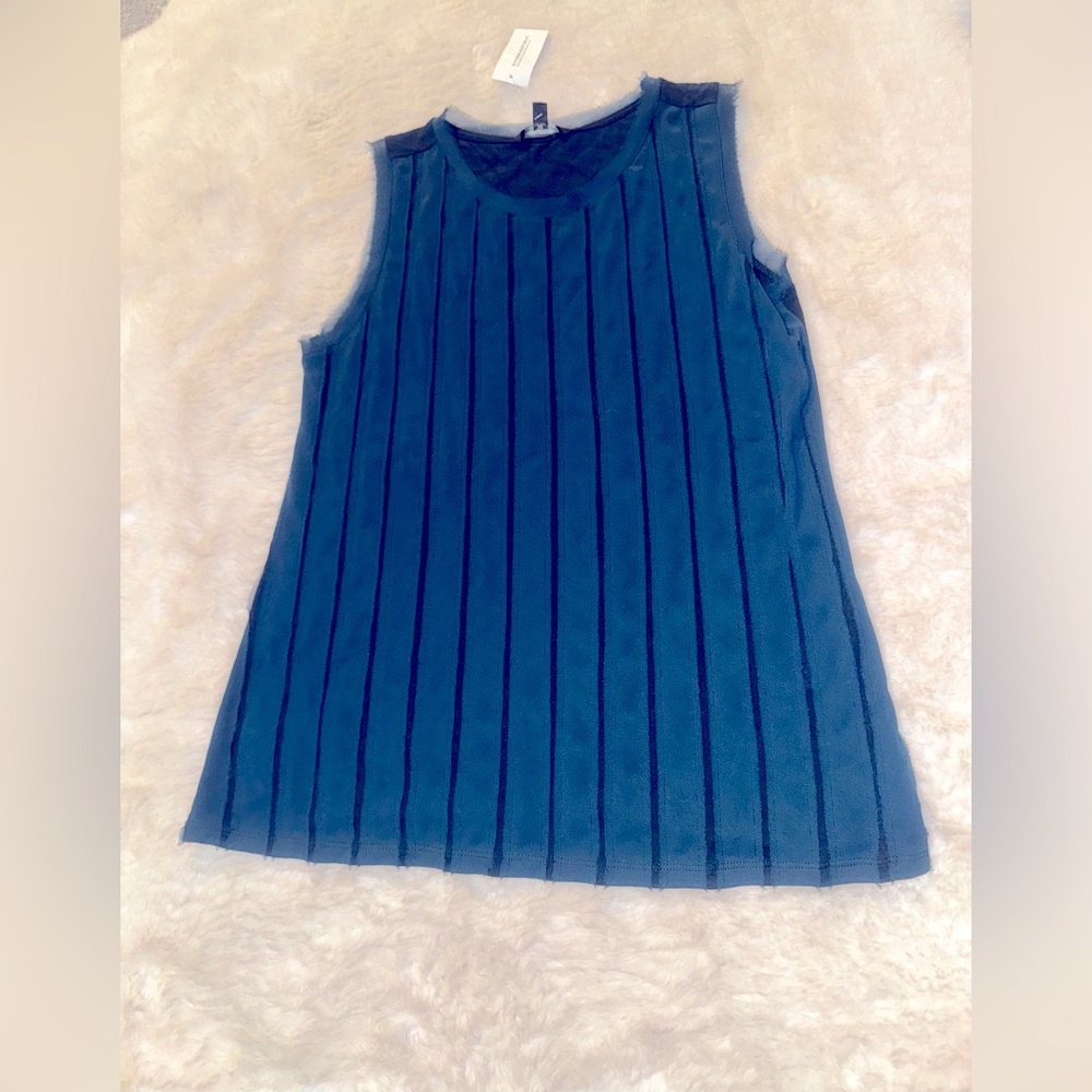 Banana Republic Sleeveless Top Size Medium